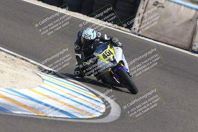 media/Oct-12-2025-CRA (Sun) [[e621380112]]/Races/Race 9/